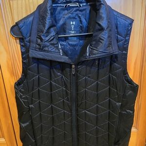 Under Armour Women's Black Insulated Vest